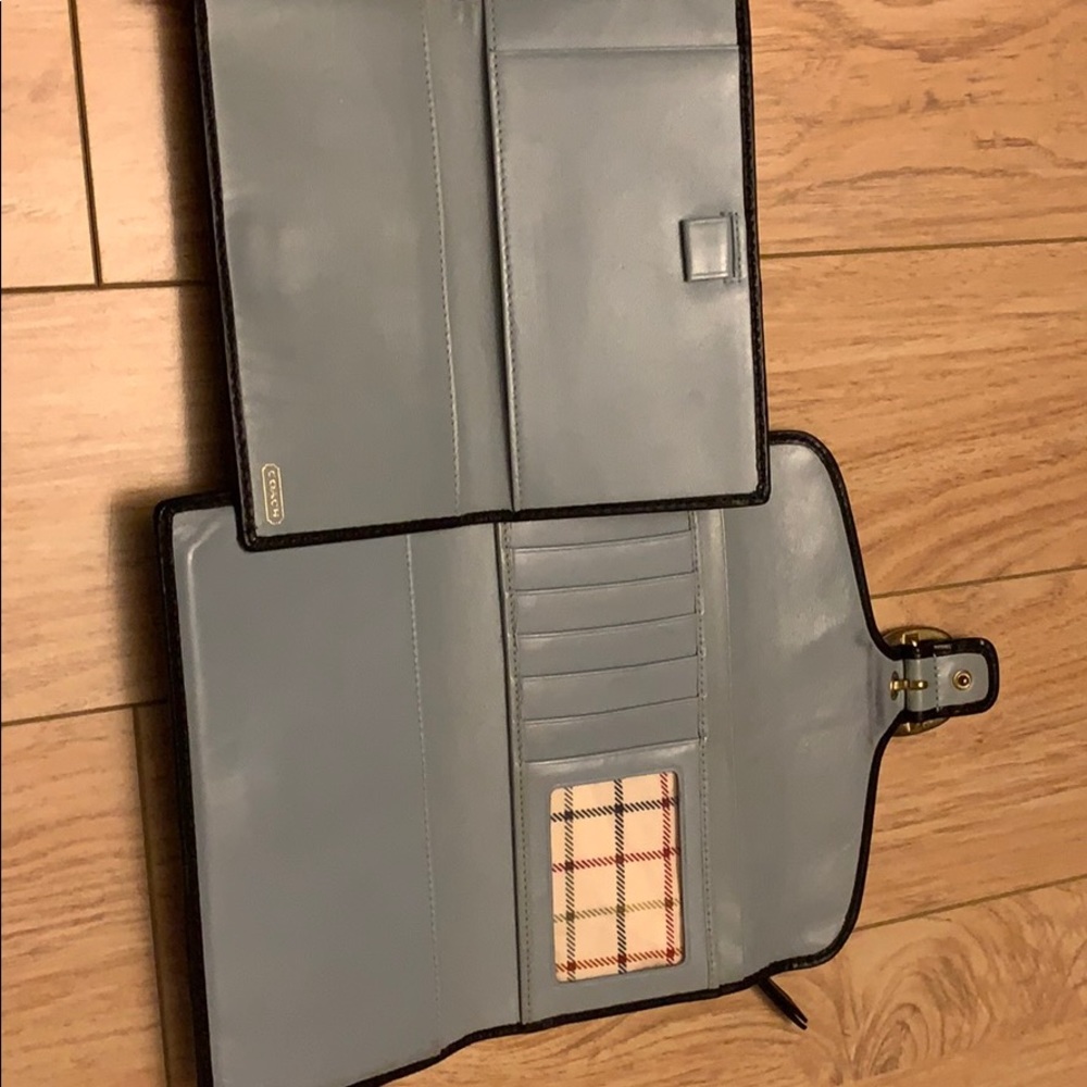Wallet - Picture 3 of 3
